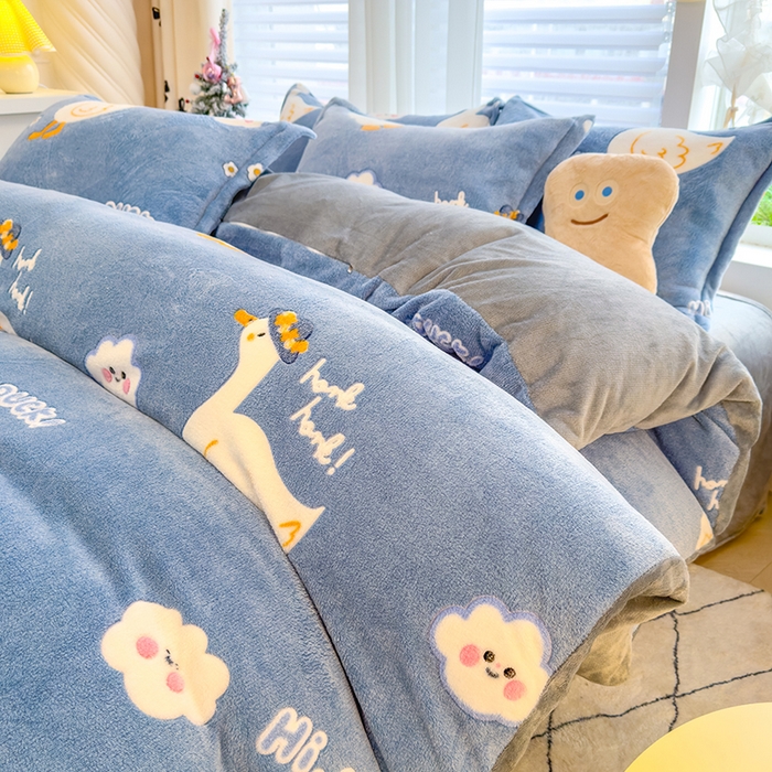 91家纺网 家纺一手货源 找家纺 ME/ERA HOME寐时代 2024新款雪花绒印花四件套 大白鹅