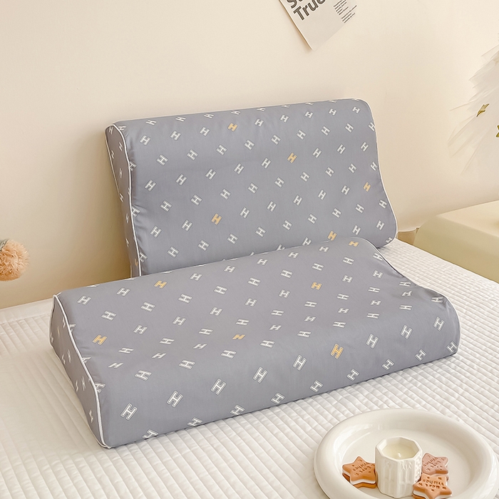 91家纺网 家纺一手货源 找家纺 良佐生活 2024新款A类铂金棉乳胶枕枕套 洛维-灰