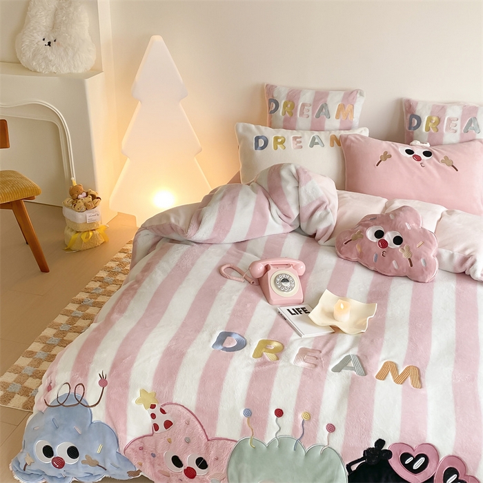 91家纺网 家纺一手货源 找家纺 （总）星野 2024新款高克重牛奶绒四件套-绒可爱多