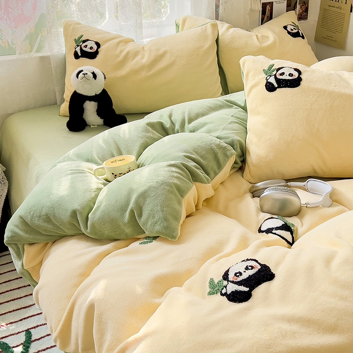 91家纺网 家纺一手货源 找家纺 眠帛家居 2024高克重牛奶绒卡通毛巾绣系列 丫丫