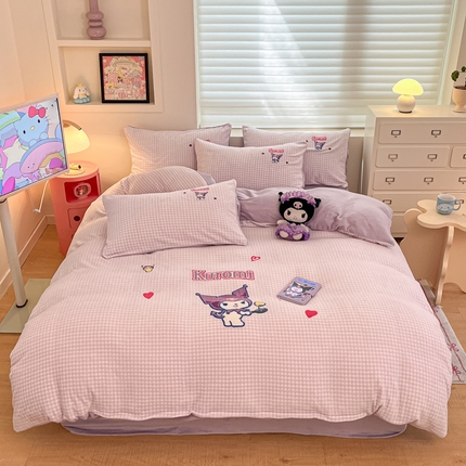 金爱家 2024新款正版三丽鸥授权毛巾绣刺绣工艺加厚牛奶绒系列四件套 绒毛巾绣-小紫格库洛米