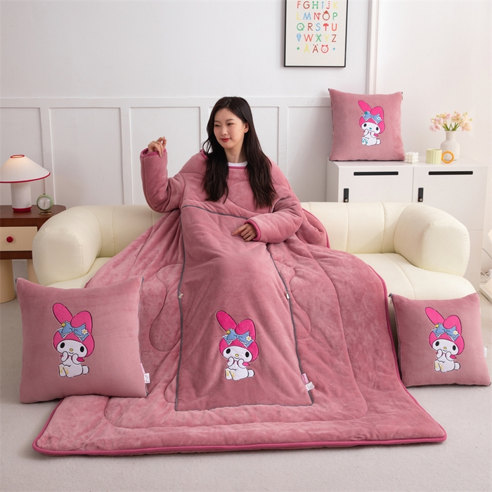 91家纺网 家纺一手货源 找家纺 照世家纺 2024新款卡通三丽鸥懒人抱枕被 美乐蒂