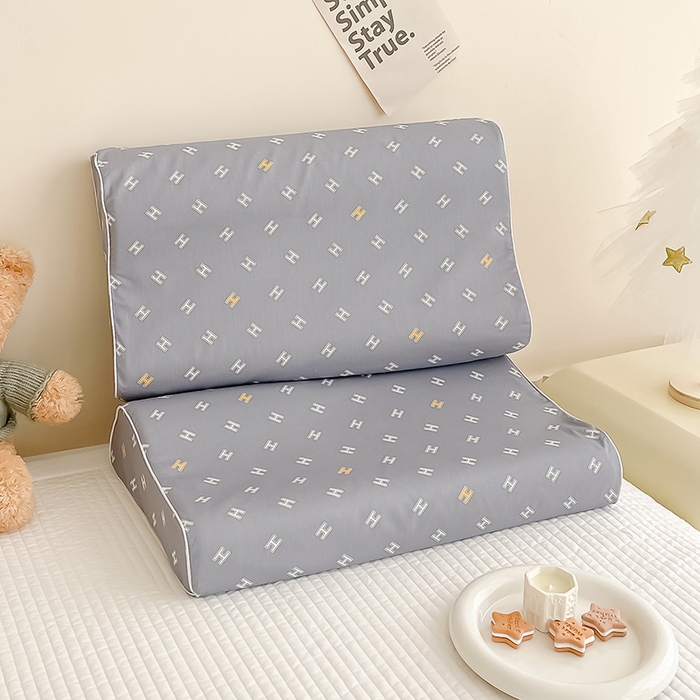 91家纺网 家纺一手货源 找家纺 良佐生活 2024新款A类铂金棉乳胶枕枕套 洛维-灰