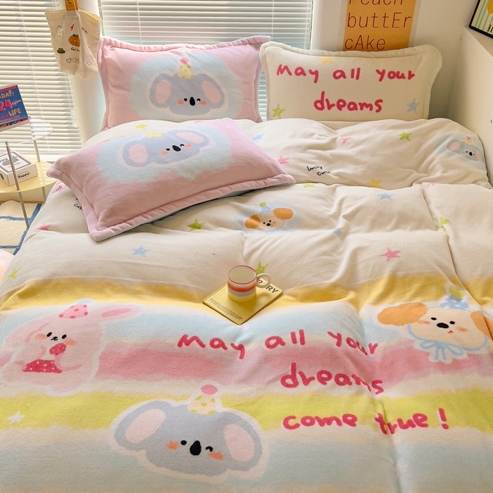 91家纺网 家纺一手货源 找家纺 金爱家 2024新款ins大版牛奶绒数码印花四件套 绒大版-星星乐园