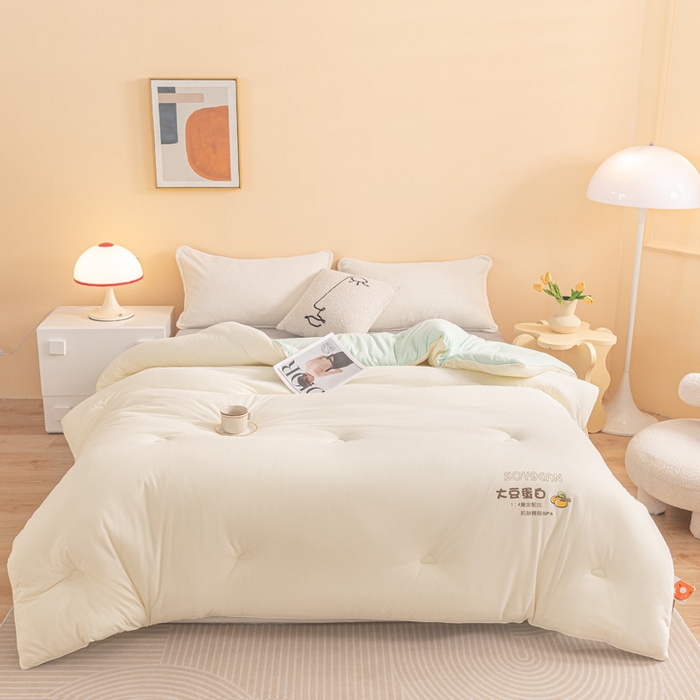 91家纺网 家纺一手货源 找家纺 佳居缘 2025新款小奶猫A类针织棉火山绒大豆被被子被芯软糯单人双人被芯冬被 米色浅绿双拼