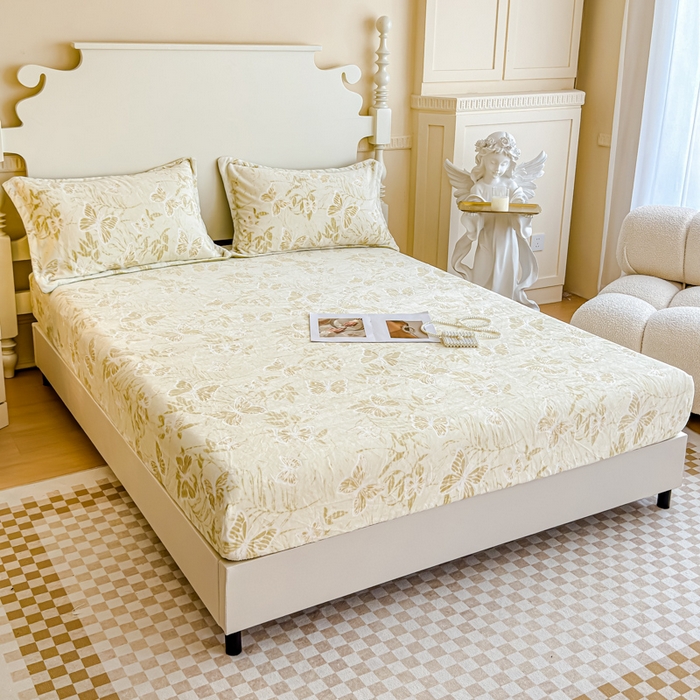 91家纺网 家纺一手货源 找家纺 金丝鸟家纺 2024新款加厚240g立体雕花牛奶绒床笠 蝴蝶飞 草绿