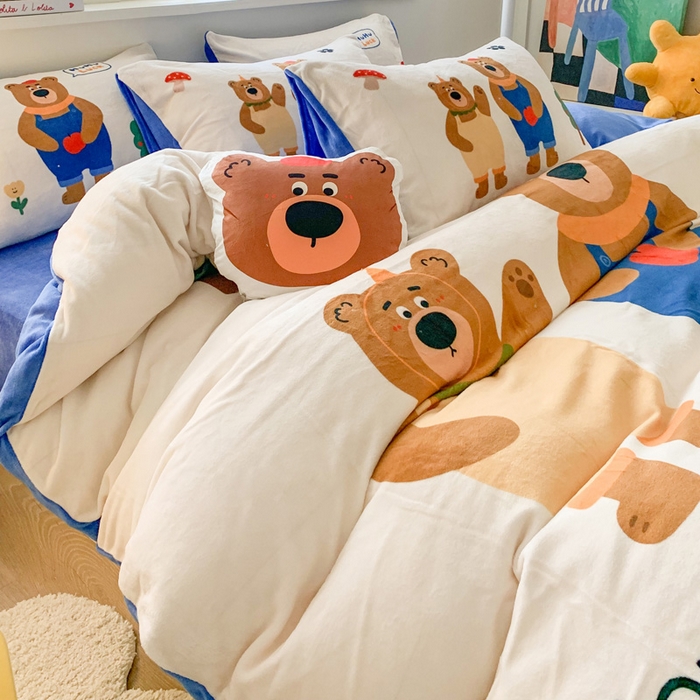 91家纺网 家纺一手货源 找家纺 澳萝拉 2024新款牛奶绒数码印花四件套 乐乐熊