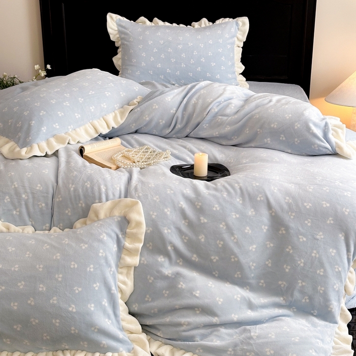 91家纺网 家纺一手货源 找家纺 潘朵拉家纺 2024爆款绒法式双层牛奶绒花边四件套 悠米