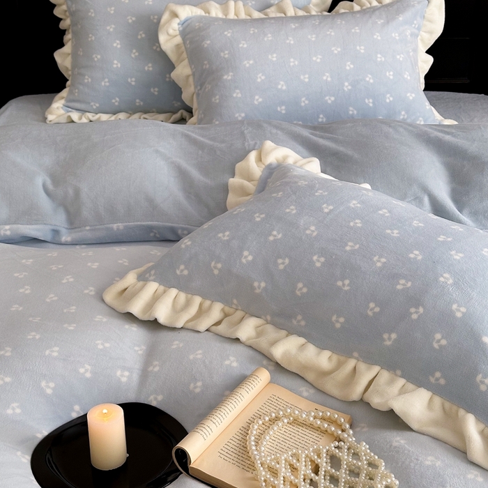 91家纺网 家纺一手货源 找家纺 潘朵拉家纺 2024爆款绒法式双层牛奶绒花边四件套 悠米