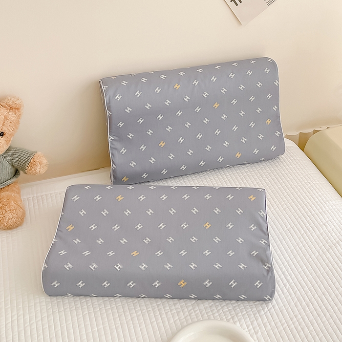 91家纺网 家纺一手货源 找家纺 良佐生活 2024新款A类铂金棉乳胶枕枕套 洛维-灰