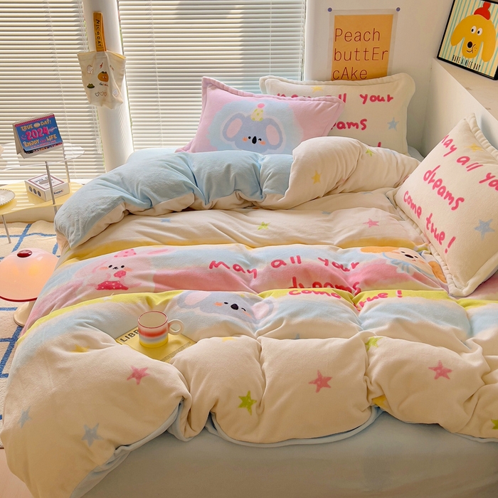 91家纺网 家纺一手货源 找家纺 金爱家 2024新款ins大版牛奶绒数码印花四件套 绒大版-星星乐园