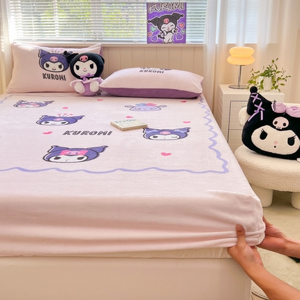 91家纺网 家纺一手货源 找家纺 （总）孩子王 2024新款三丽鸥卡通床笠单件床罩冬季加厚牛奶绒床垫保护罩全包床单套