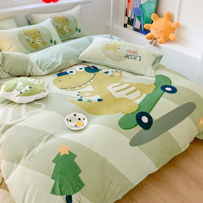 91家纺网 家纺一手货源 找家纺 澳萝拉 2024新款牛奶绒数码印花四件套 滑板龙