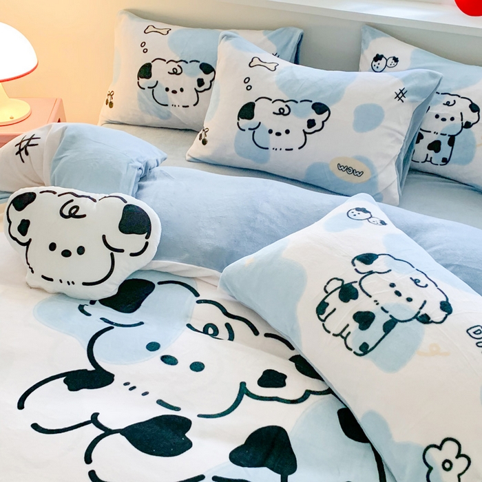 91家纺网 家纺一手货源 找家纺 澳萝拉 2024新款牛奶绒数码印花四件套 开心狗