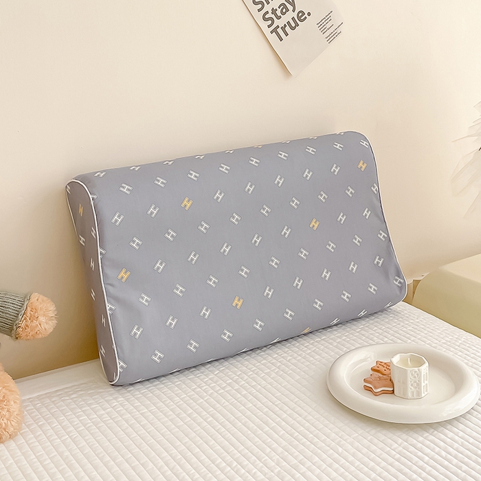 91家纺网 家纺一手货源 找家纺 良佐生活 2024新款A类铂金棉乳胶枕枕套 洛维-灰