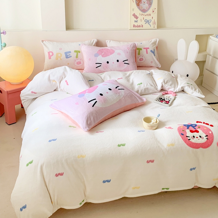 91家纺网 家纺一手货源 找家纺 澳萝拉 2024新款牛奶绒毛巾绣四件套 苹果猫咪