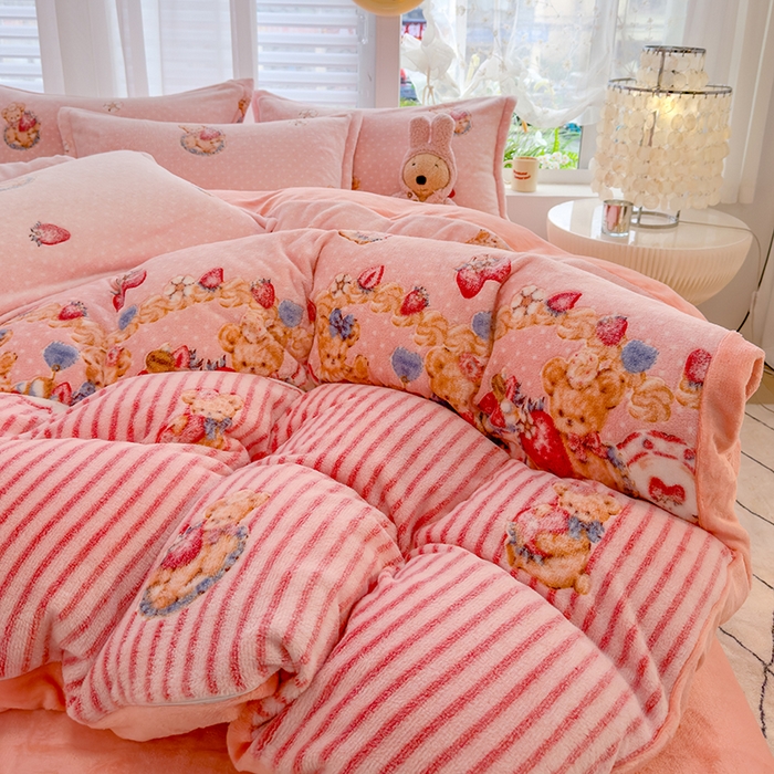 91家纺网 家纺一手货源 找家纺 ME/ERA HOME寐时代 2024新款雪花绒印花四件套 巴丽娜