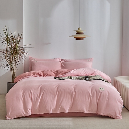 91家纺网 家纺一手货源 找家纺 （总）典曼家纺 2025新款双拼色织小提花四件套