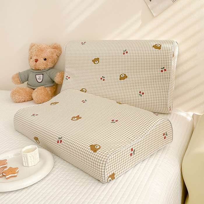 91家纺网 家纺一手货源 找家纺 良佐生活 2024新款A类铂金棉乳胶枕枕套 明星熊仔-咖