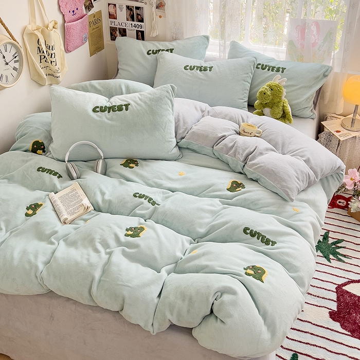 91家纺网 家纺一手货源 找家纺 眠帛家居 2024高克重牛奶绒卡通毛巾绣系列 龙宝