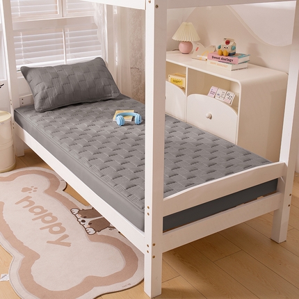 91家纺网 家纺一手货源 找家纺 暖季家纺 2025新款夹棉防水床笠学生款 莱律-深灰