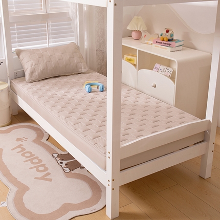 91家纺网 家纺一手货源 找家纺 暖季家纺 2025新款夹棉防水床笠学生款 莱律-浅卡其