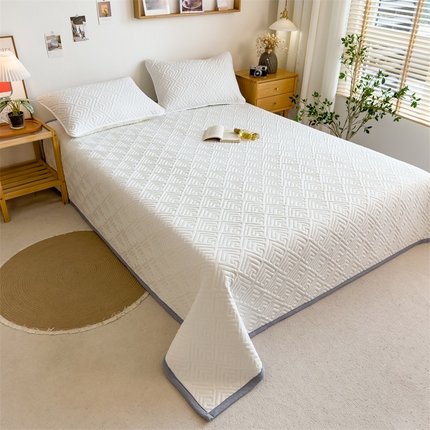 91家纺网 家纺一手货源 找家纺 （总）叠派家纺 2024新款水洗棉回字纹夹棉床盖