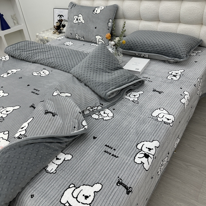 91家纺网 家纺一手货源 找家纺 暖居 2024新款婴儿绒 榻榻米炕盖床盖四件套 旺财灰灰