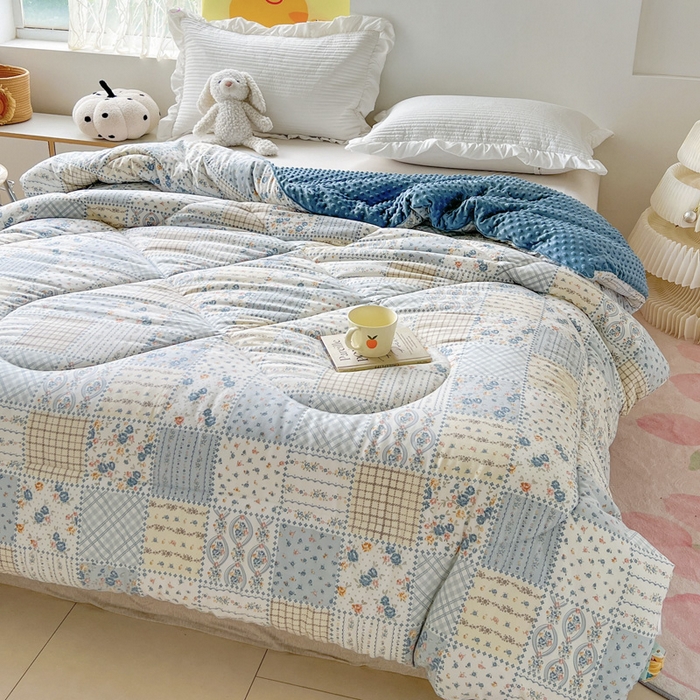 91家纺网 家纺一手货源 找家纺 卢赛尔 2024新款双层豆豆被 百福被