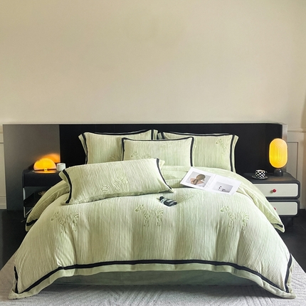 91家纺网 家纺一手货源 找家纺 （总）博纳家纺 2024新款牛奶绒灼色烂花拼接款吊边床四件套-斑马