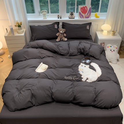 91家纺网 家纺一手货源 找家纺 （总）优色良品家纺 2024新款水洗棉重工刺绣贴布绣四件套-奶猫款式二