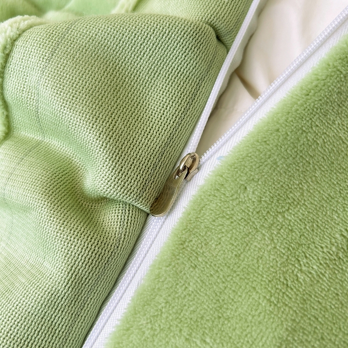 91家纺网 家纺一手货源 找家纺 屹成家纺 2024新款牛奶绒拼接款床盖四件套 拼接款-嫩绿