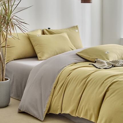 91家纺网 家纺一手货源 找家纺 铭宣家居 2024新款双拼全棉色织磨毛四件套 牛油果绿-山灰