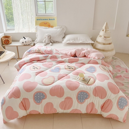 91家纺网 家纺一手货源 找家纺 （总）卢赛尔 2024新款双层豆豆被