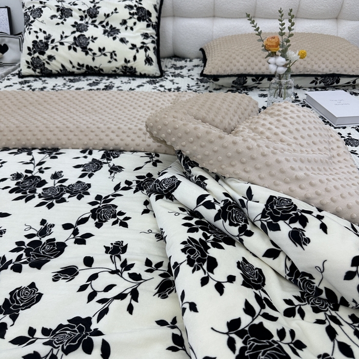 91家纺网 家纺一手货源 找家纺 暖居 2024新款婴儿绒 榻榻米炕盖床盖四件套 黑花