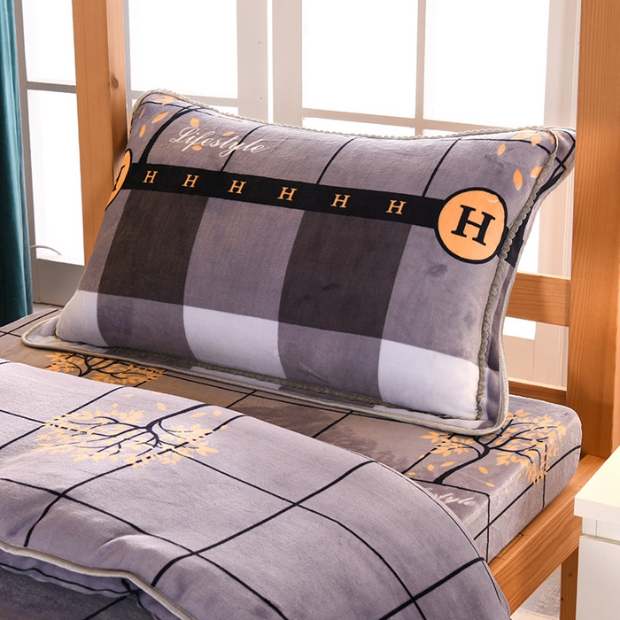 91家纺网 家纺一手货源 找家纺 乐旗家纺 2025新款5斤加厚牛奶绒三件学生宿舍上下铺单人床 简约时尚