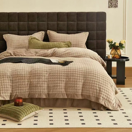 91家纺网 家纺一手货源 找家纺 （总）未来家居 2024新款亲肤托斯塞纳绒系列四件套