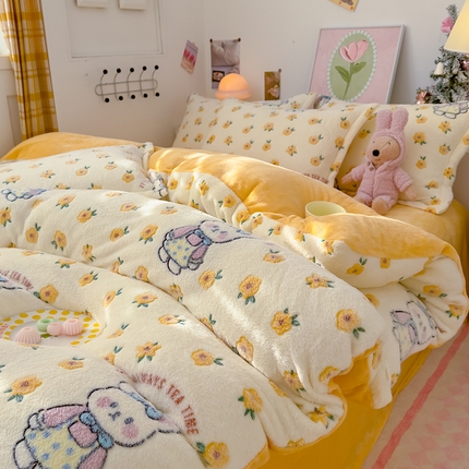 91家纺网 家纺一手货源 找家纺 ME/ERA HOME寐时代 2024新款雪花绒印花四件套田园兔-黄