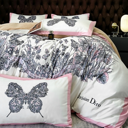 91家纺网 家纺一手货源 找家纺 色鬼布艺 2024新款舒适宝宝绒数码印花四件套 蝴蝶-粉