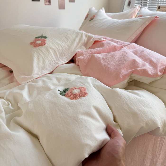 91家纺网 家纺一手货源 找家纺 布可家纺 2025新款水洗棉毛巾绣四件套 花儿朵朵-白玉