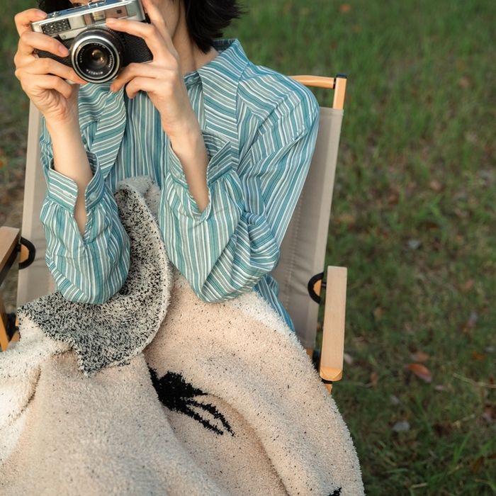 91家纺网 家纺一手货源 找家纺 圆岛 2024新款多功能针织半边绒毛毯 春燕