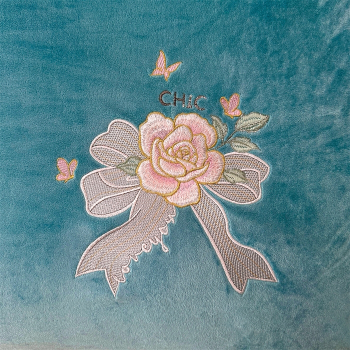 91家纺网 家纺一手货源 找家纺 恒爱家纺 2024新款宝宝绒霞姿月韵四件套 浅灰蓝