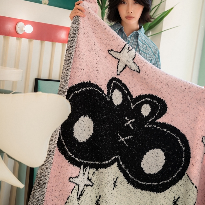 91家纺网 家纺一手货源 找家纺 圆岛 2024新款多功能针织半边绒毛毯 秋千猫