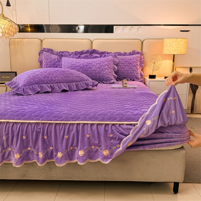 91家纺网 家纺一手货源 找家纺 恒爱家纺 2024新款宝宝绒霞姿月韵床笠 浪漫紫