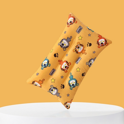 91家纺网 家纺一手货源 找家纺 宝晶 2024新款一体儿童豆豆枕30*50±3 虎宝宝