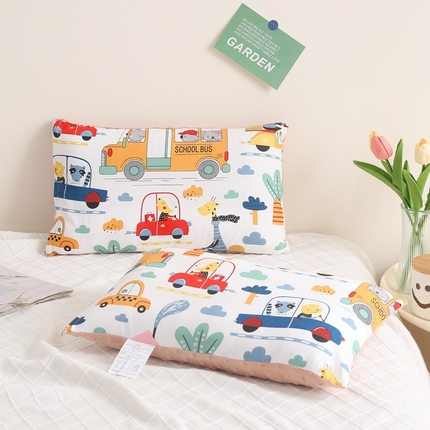 91家纺网 家纺一手货源 找家纺 宝晶 2024新款拆卸款儿童豆豆枕 汽车巴士