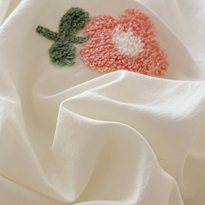 91家纺网 家纺一手货源 找家纺 布可家纺 2025新款水洗棉毛巾绣四件套 花儿朵朵-白玉