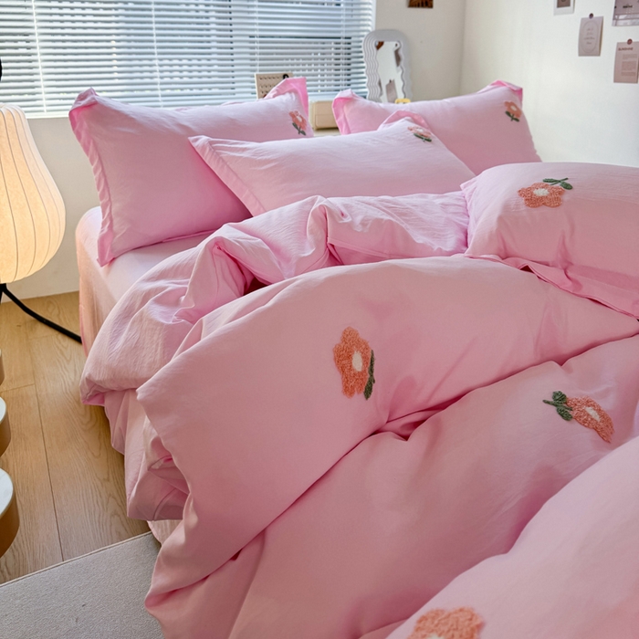 91家纺网 家纺一手货源 找家纺 布可家纺 2025新款水洗棉毛巾绣四件套 花儿朵朵-粉