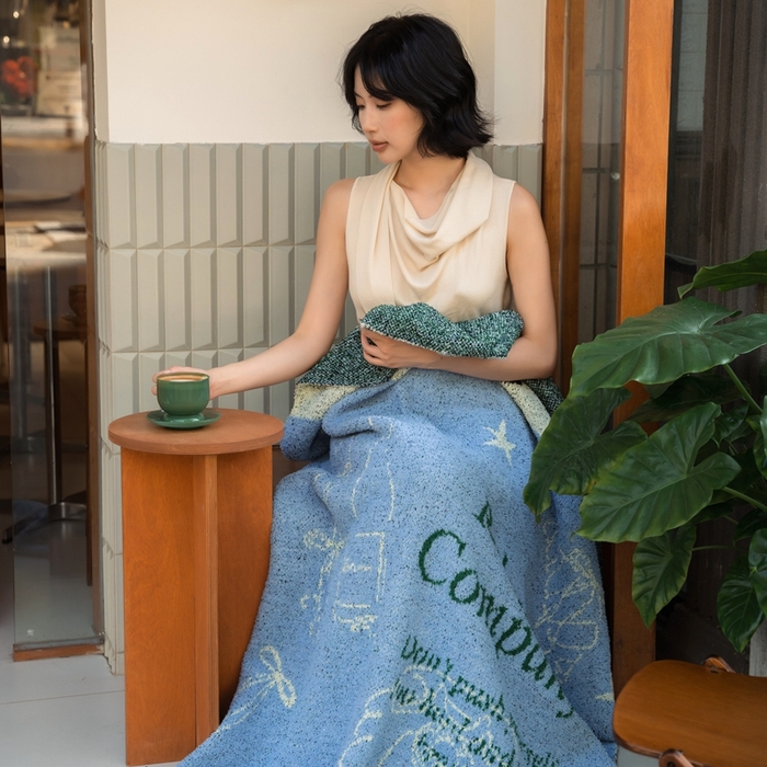 91家纺网 家纺一手货源 找家纺 圆岛 2024新款多功能针织半边绒毛毯 沃格小狗