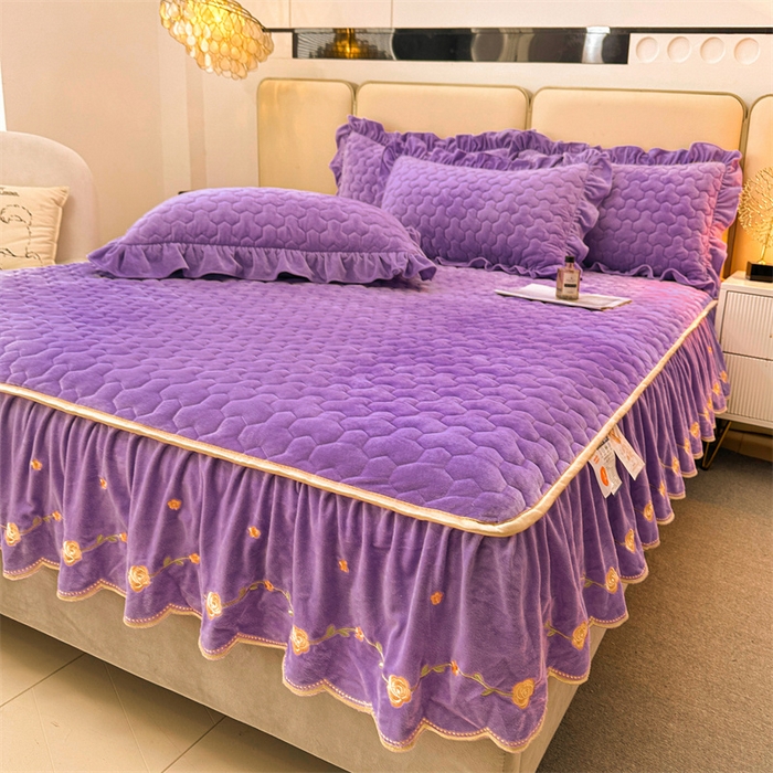 91家纺网 家纺一手货源 找家纺 恒爱家纺 2024新款宝宝绒霞姿月韵床笠 浪漫紫